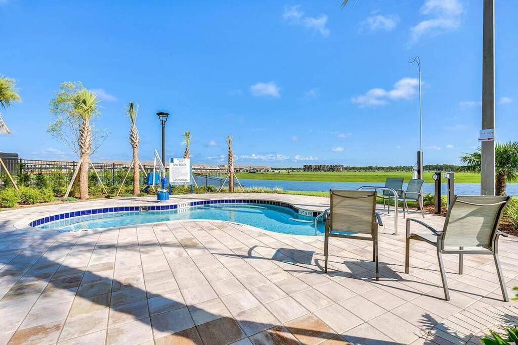 Makin Memories Gated Resort Style Community Storey Lake كيسيمي المظهر الخارجي الصورة